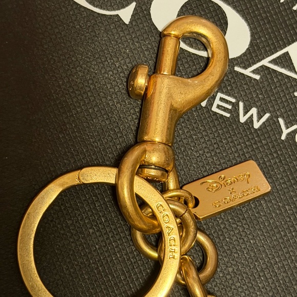 Coach x Disney Cruella Bear Bag Charm / Keychain, brand new! - Picture 5 of 6